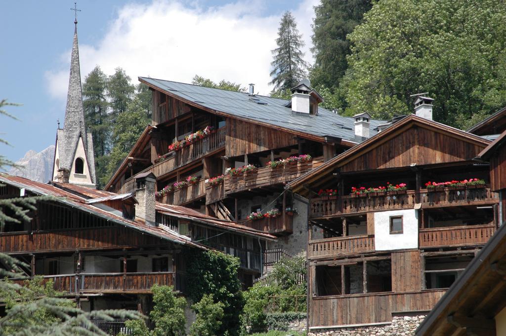 Hotel Dormi & Disna Val di Zoldo Habitación foto